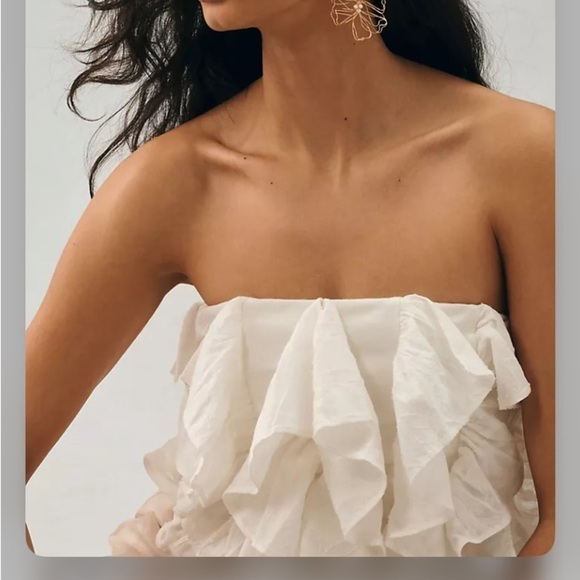 NWT Anthropologie White Ruffle Sleeveless Top Large - Picture 3 of 5